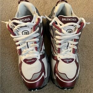 Balenciaga Runner White/Burgundy/Grey Size 8.5